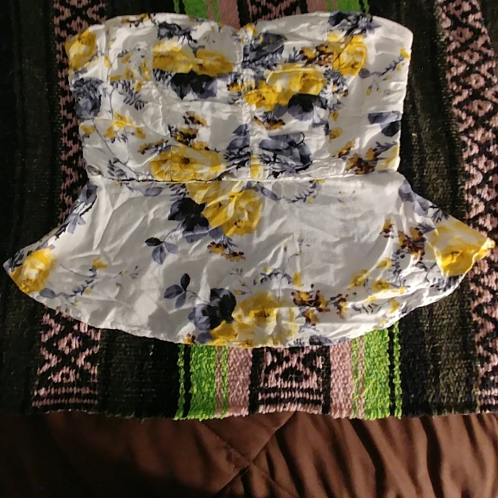 Low crop top